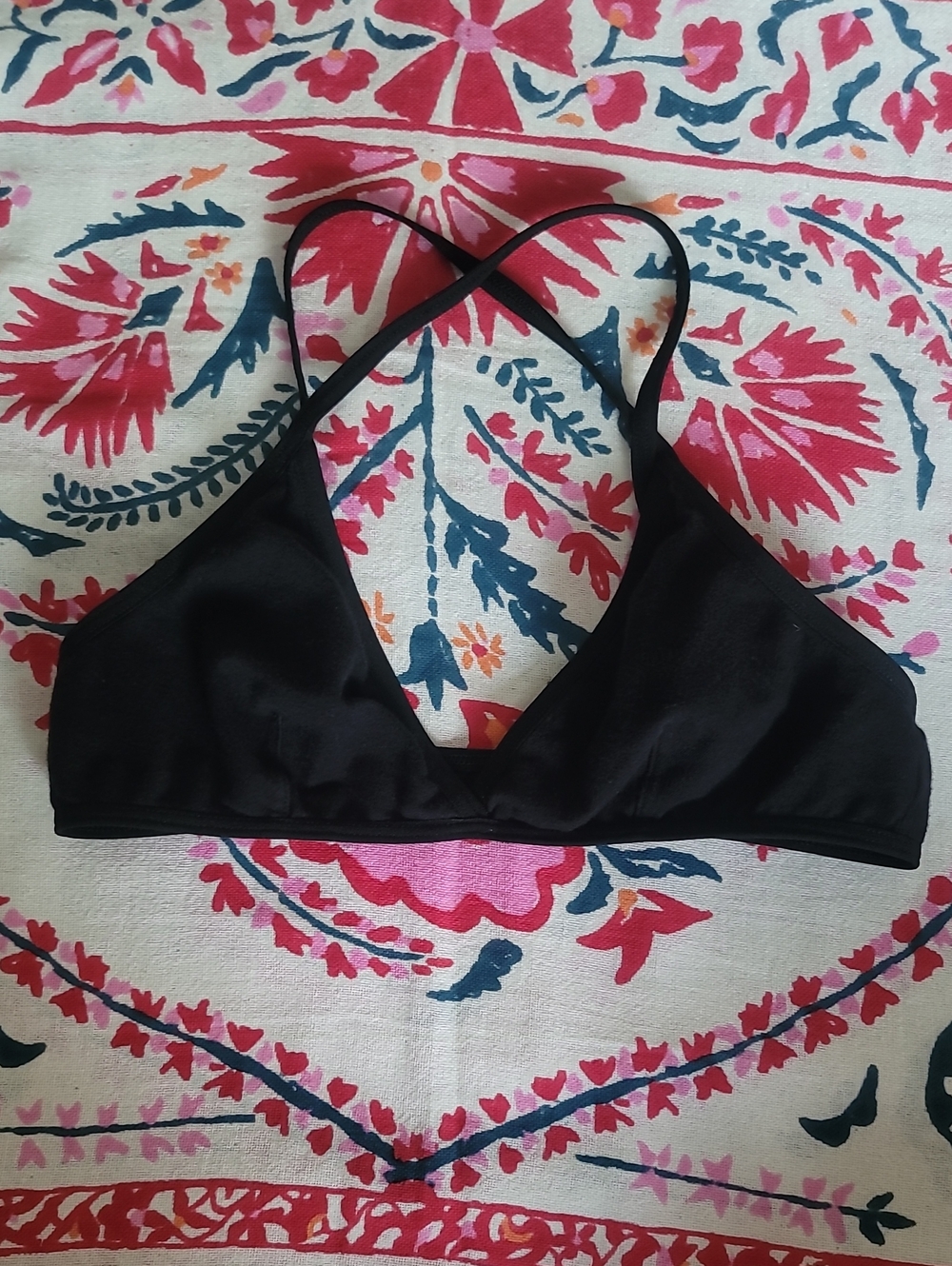 American Apparel Black Cross-Back Cotton Bralette
